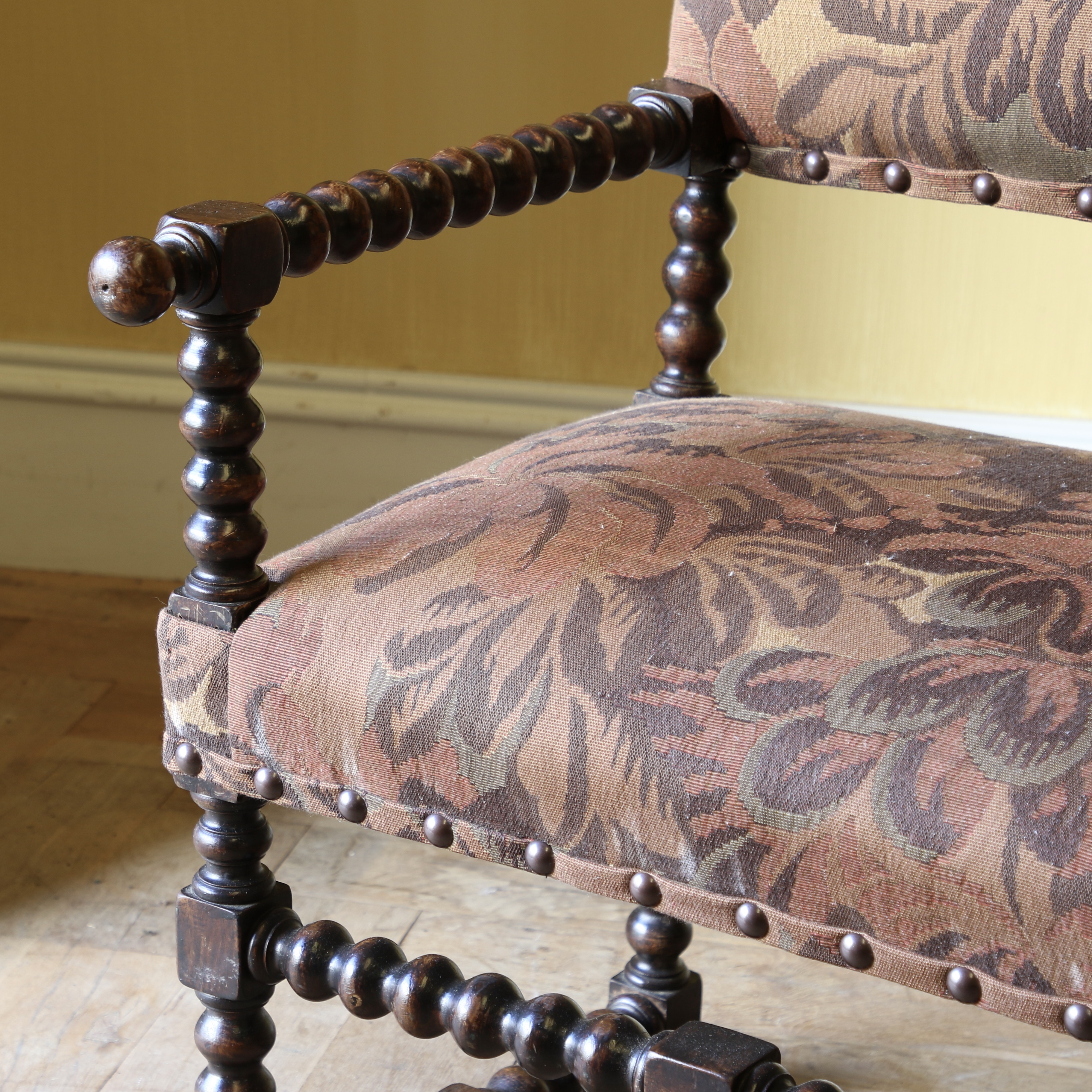 Bobbin Chair